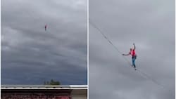 VIDEO | Impresionante: se subió a una cinta y cruzó estadio del fútbol chileno en pleno entretiempo