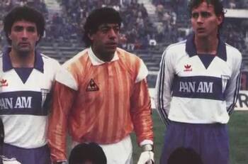 Figura en ambos arcos: La extraordinaria marca que dejó Marco Cornez en el fútbol chileno