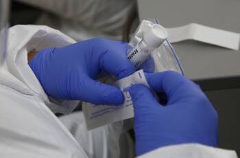 Ministerio de Salud evalúa administrar una quinta dosis de vacuna