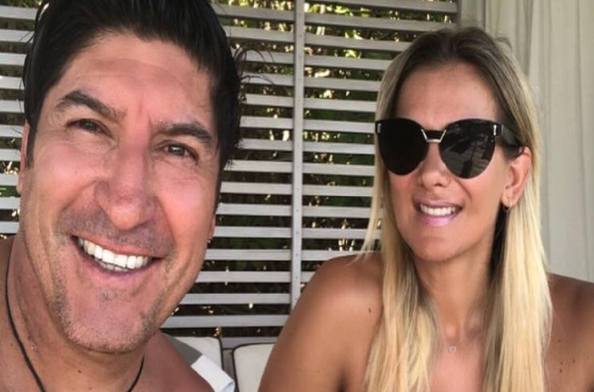 Iván Zamorano y María Alberó celebran importante logro de su hijo futbolista, Iván Zamorano Jr.