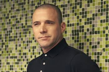 "Con ganas de volver": La especial fotografía del recuerdo que compartió Julián Elfenbein junto a su hija