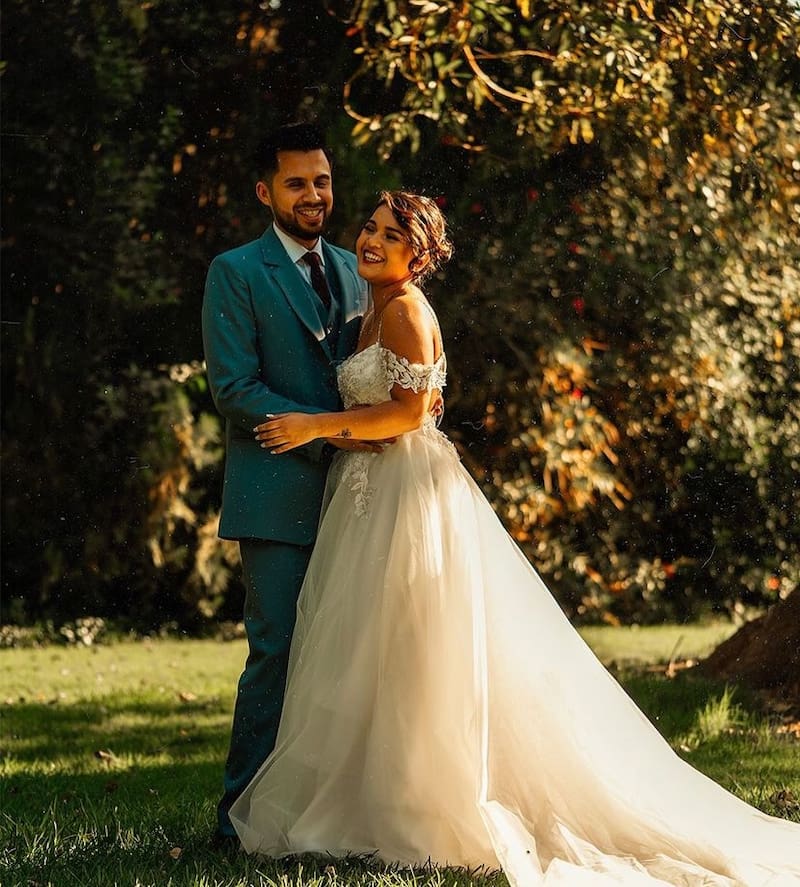 La postal que compartió en su cuenta de Instagram con su esposa Javiera Sánchez.