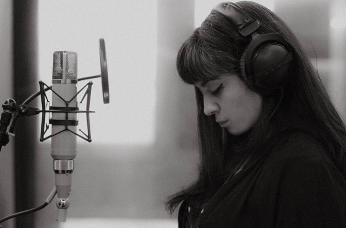Mon Laferte anuncia fecha de lanzamiento para nuevo single: "Se me va a quemar el corazón"