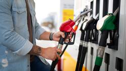 Shell tiene descuentos de hasta $300 por litro de bencina durante marzo