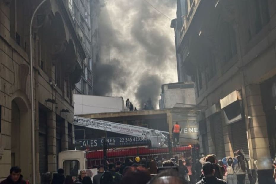Estas son las calles que están con desvíos en pleno centro.
Créditos: X TTI Santiago.