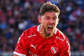 Independiente le pone precio a Felipe Loyola tras el interés de este grande del fútbol brasileño