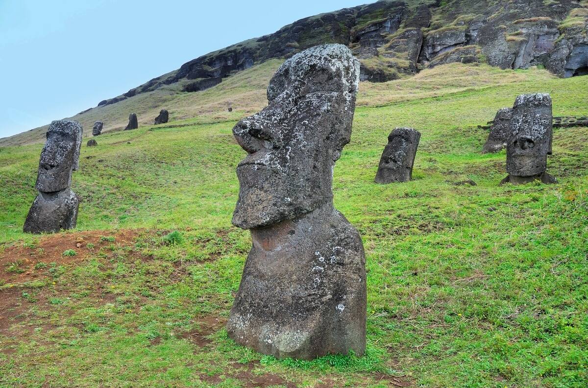 Detectan primer caso de Covid-19 en Rapa Nui luego de una semana de su reapertura al turismo