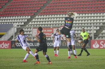 27 goles a favor y 0 en contra: El apabullante registro del próximo rival de Santiago Morning Femenino en Copa Libertadores