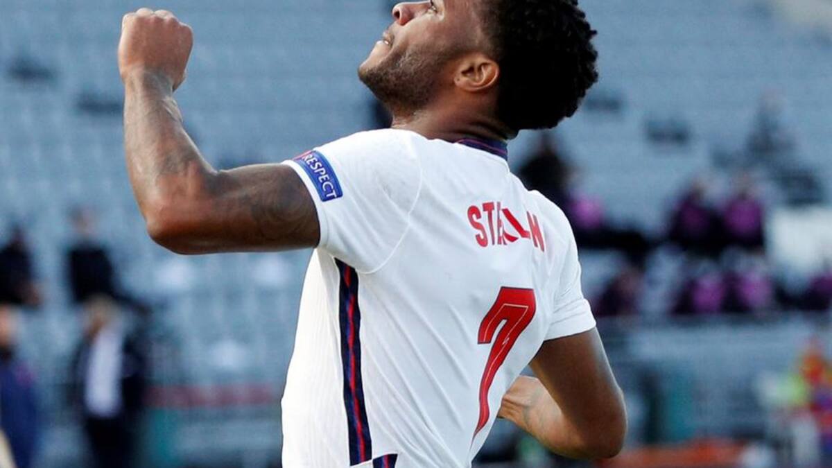 El gol con el que Raheem Stering le dio el triunfo a Inglaterra sobre Islandia
