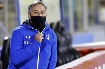 Ya es todo un cruzado: El mensaje de Holan en redes sociales en la previa del duelo de la UC