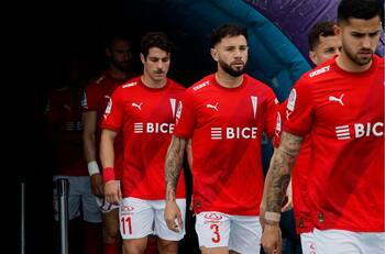 No solo el récord de Zampedri: todo lo que se juega la UC en este Clásico Universitario ante la U