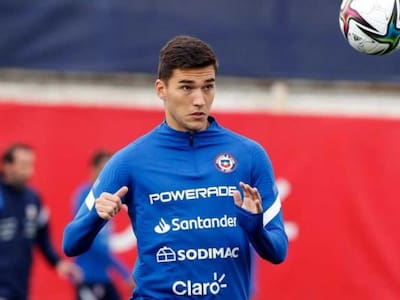 Rechazó a Chile, pudo jugar el Mundial de Clubes con Messi y hoy está retirado con 26 años