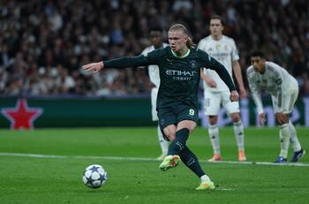 VIDEO | Erling Haaland le dio el triunfo al Manchester City ante el Real Madrid y así celebró en el Bernabéu