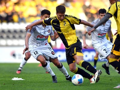 El líder a la cancha: Hora y dónde ver Coquimbo vs Limache por el Campeonato Nacional