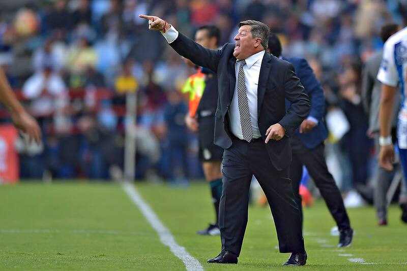 Miguel Herrera es el nuevo DT de Joaquín Montecinos en Xolos de Tijuana. Foto: Aton.