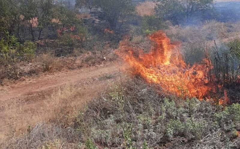 El siniestro de Peñaflor se desarrolla cerca de las viviendas