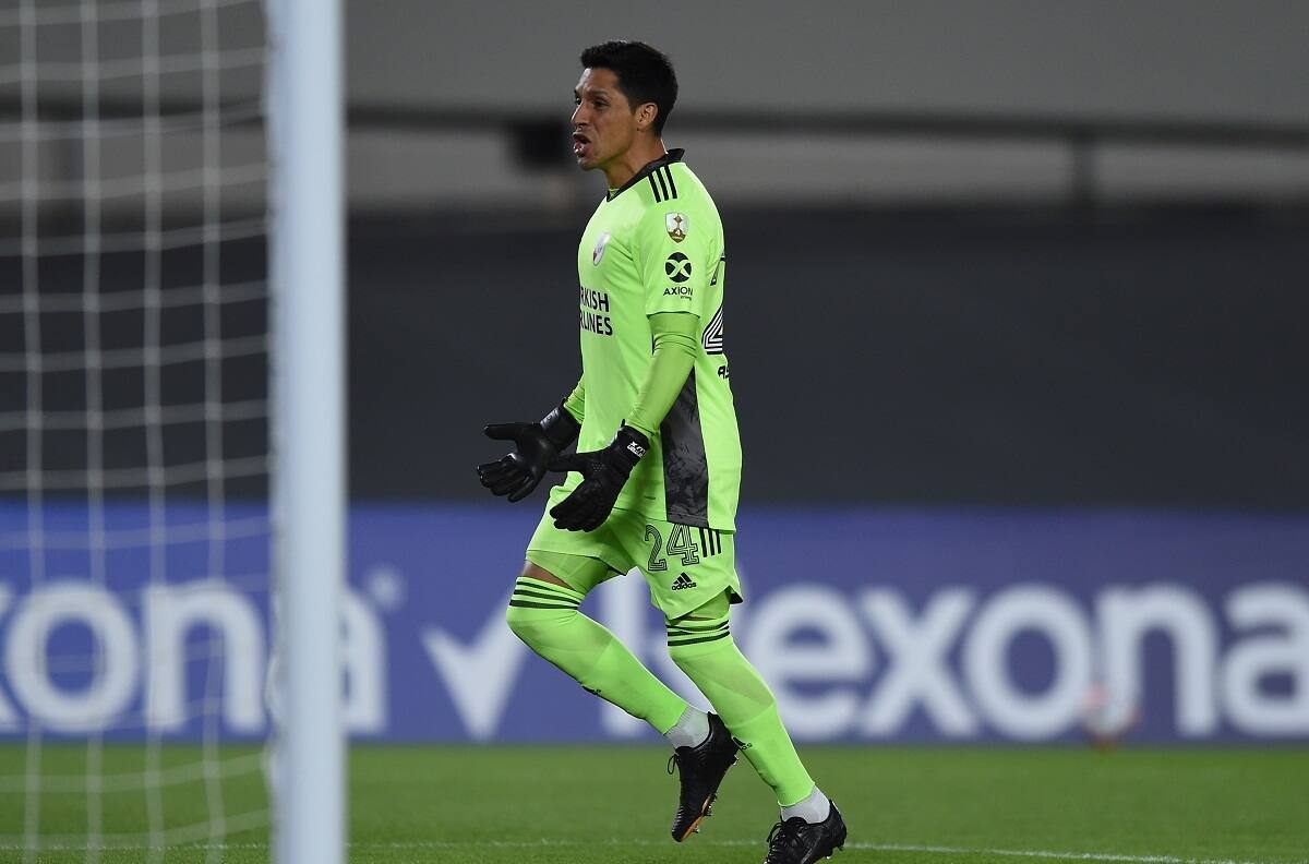 VIDEO: Así fue la primera tapada de Enzo Pérez como "arquero" de River Plate en la Copa Libertadores