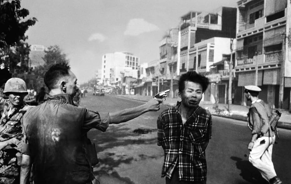 “Momento de la ejecución”, tomada por Eddie Adams en 1968