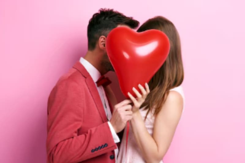 Con estos planes podrás seguir enamorando a tu pareja.
Créditos: Freepik.