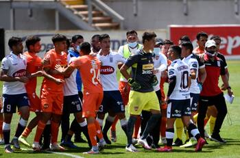Cobreloa estudia fórmula para no perder la inversión por jugador extranjero con vínculo vigente