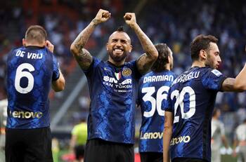Arturo Vidal estuvo presente en la victoria del Inter de Milan en Champions League