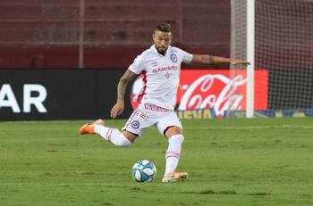 La acusación que atraviesa un jugador de Argentinos Juniors previo al duelo con la UC por Copa