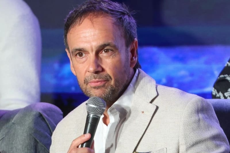 confirmó que intentó renunciar a Mega.