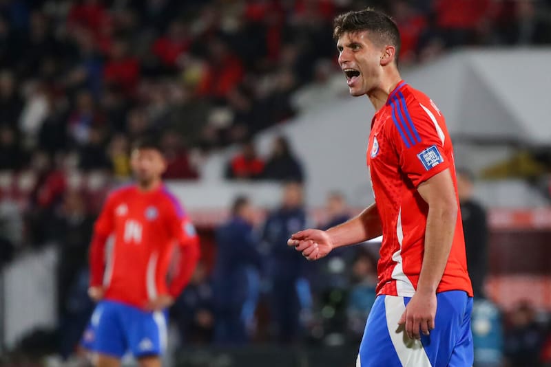 Malas noticias para Nico Córdova: Benjamín Kuscevic fue liberado de la Selección Chilena. Foto: Aton.