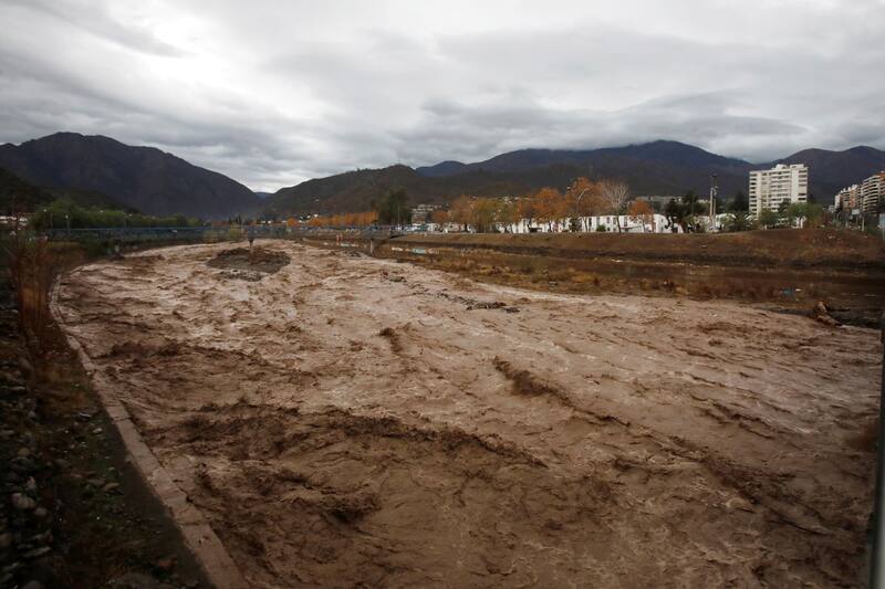 La empresa indicó que las intensas lluvias han provocado la turbiedad de los ríos. Foto: ATON.