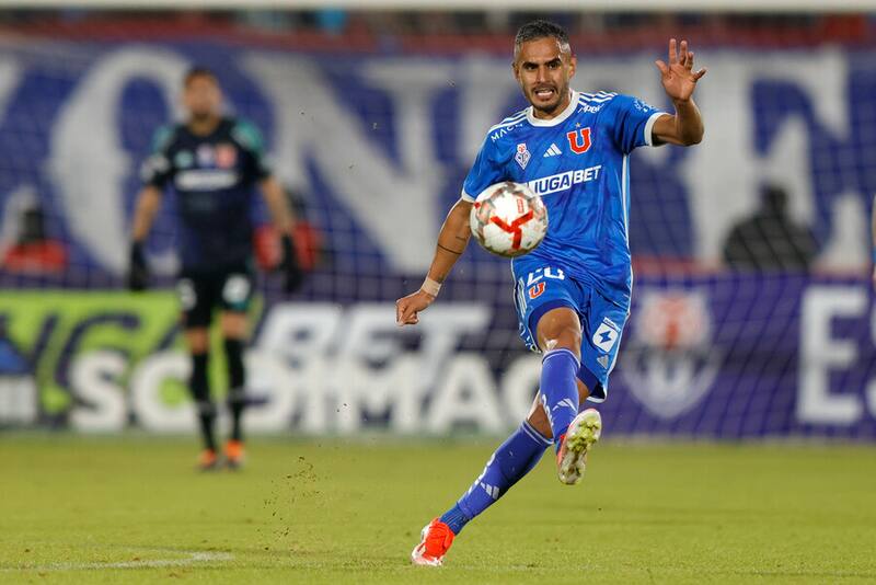 El volante es una de las grandes dudas de la U. Foto: Aton.