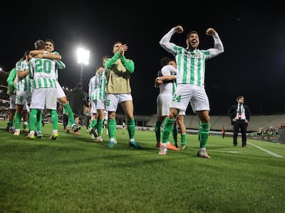 Pellegrini y el Betis van por todo: ¿Cuánto paga la UEFA al campeón de la Conference League?