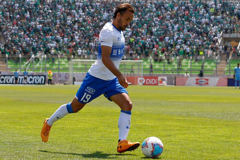 El Chapa, en sus tiempos defendiendo a Universidad Católica.