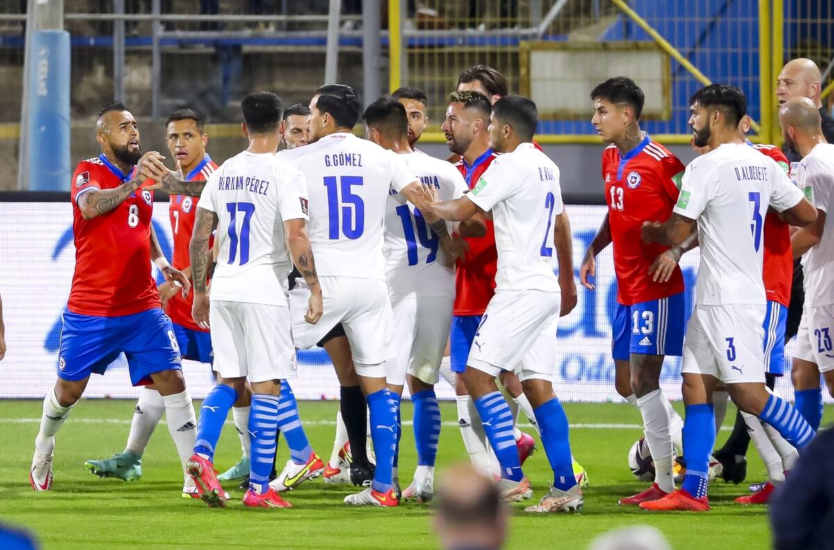 La estrategia no está funcionando: La gran preocupación de Paraguay para recibir a La Roja en el Defensores del Chaco