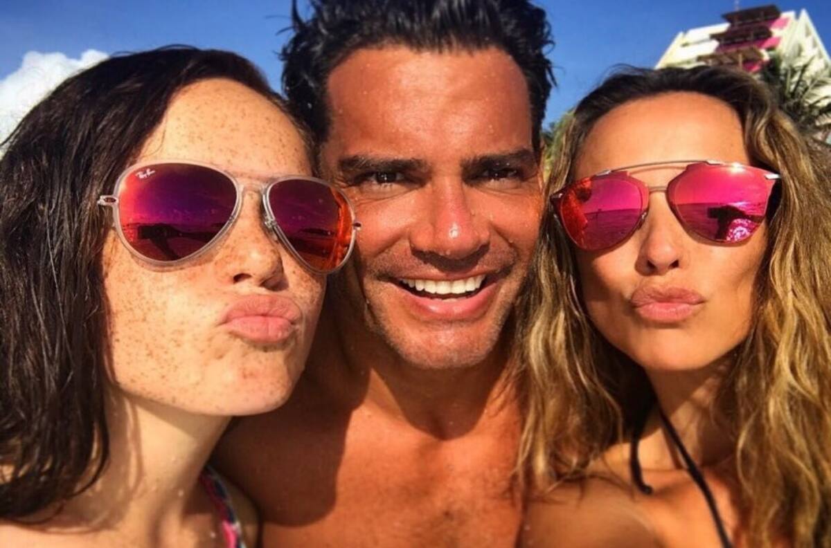 “Bellos mis amores”: El orgullo de Angélica Castro al ver a Cristián de la Fuente y su hija, Laura de la Fuente, pasando por la Alfombra Roja de los Premios Billboard 2021