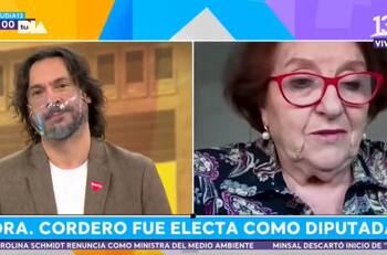 "Usted debiese usar XS": Doctora Cordero lanzó coqueta broma a Mauricio Jürgensen en entrevista de "Tu Día"