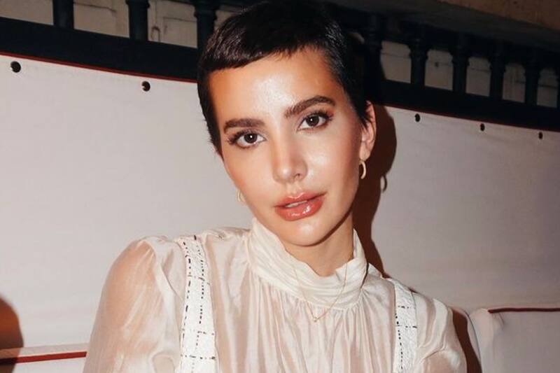 La influencer sufrió un choque en auto.