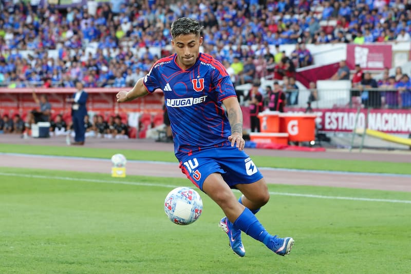 Fue el único que creó peligro en el debut de la U ante Audax Italiano. Foto: Aton.