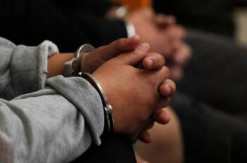 Papá dejó a hija de 3 años encerrada en su auto para ir a ver encuentro de Cobreloa