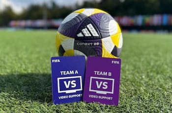 ¿Se viene la tarjeta verde al fútbol chileno?: “Es un sistema probado y depende de las federaciones”