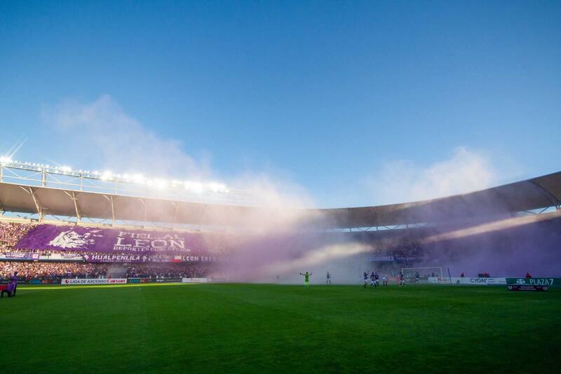 El evento partirá desde las 17:00 horas, pero a las 20:00 será el partido. Foto: @elconce_cl en Twitter