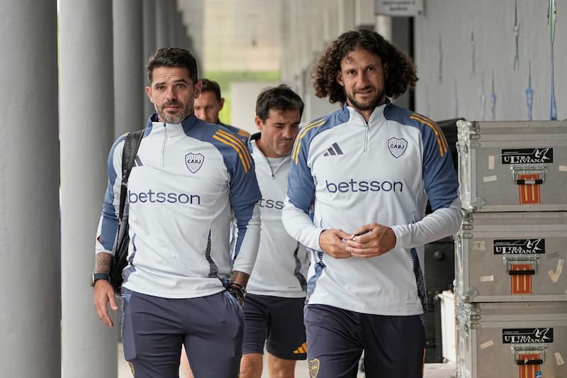 El DT llegará a la U junto a su ayudante, Fabricio Coloccini.