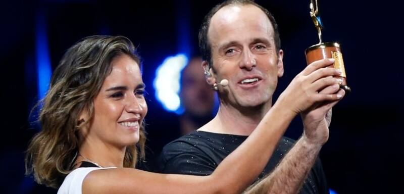 23 DE FEBRERO DE 2020/VIA DEL MAR
El humorista Chileno,Stefan Kramer y su seora Paloma Soto,durante la primera noche del Festival de Via del Mar 2020, realizado en la Quinta Vergara.
FOTO: CRISTOBAL ESCOBAR/AGENCIAUNO