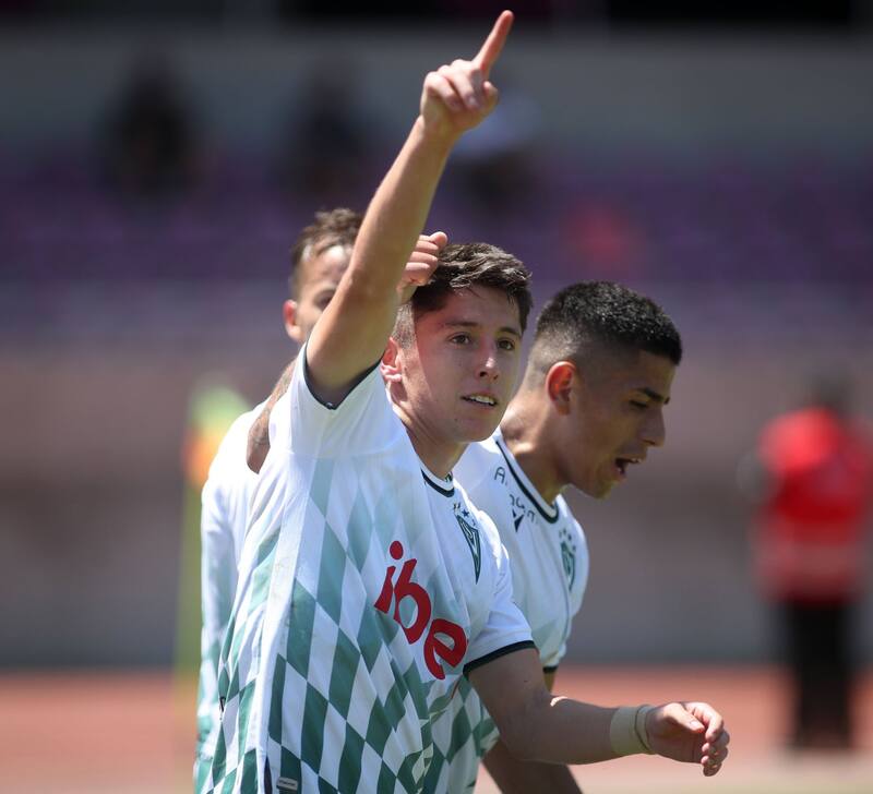 se lució con Santiago Wanderers.