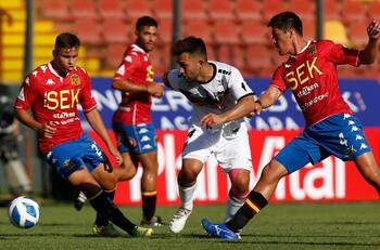 Unión Española y Palestino repartieron puntos en un entretenido Clásico de Colonias