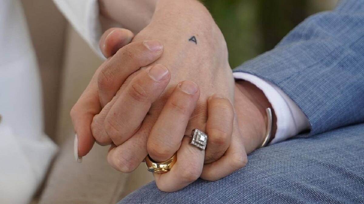 La íntima boda de Abel Pintos y Mora Calabrese