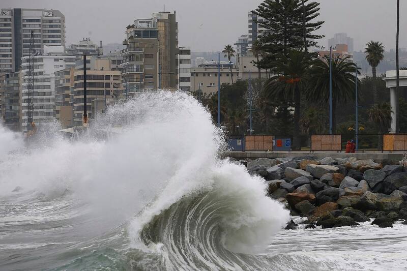 Desde este sábado habrá marejadas en algunas costas del país. Créditos ATON.