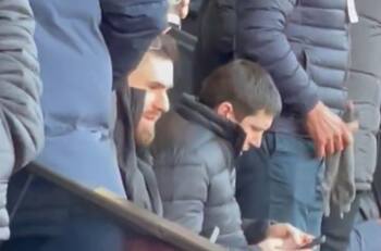 Lo pillaron: Ben Brereton fue al estadio a ver a su nuevo equipo