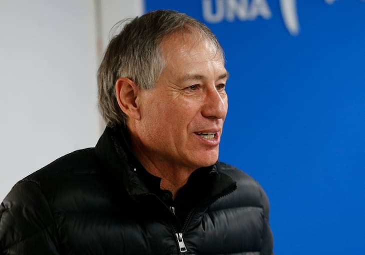 Confirmado: Ariel Holan dirigirá a un grande del continente para la Copa Libertadores