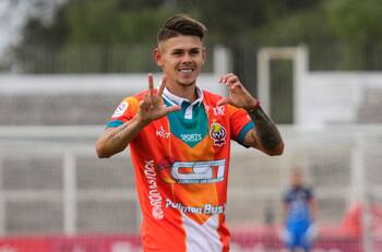 Entrevista | La figura de Cobresal que está feliz en El Salvador: “Aquí puedes dormir con la puerta abierta de tu casa”