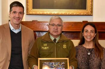 Con presentes incluídos: Dirigencia de la U se reunió con Carabineros